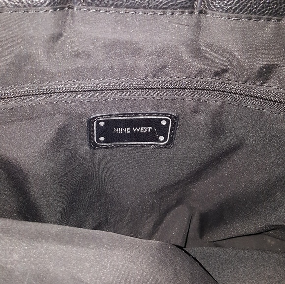 Purse - Picture 2 of 2